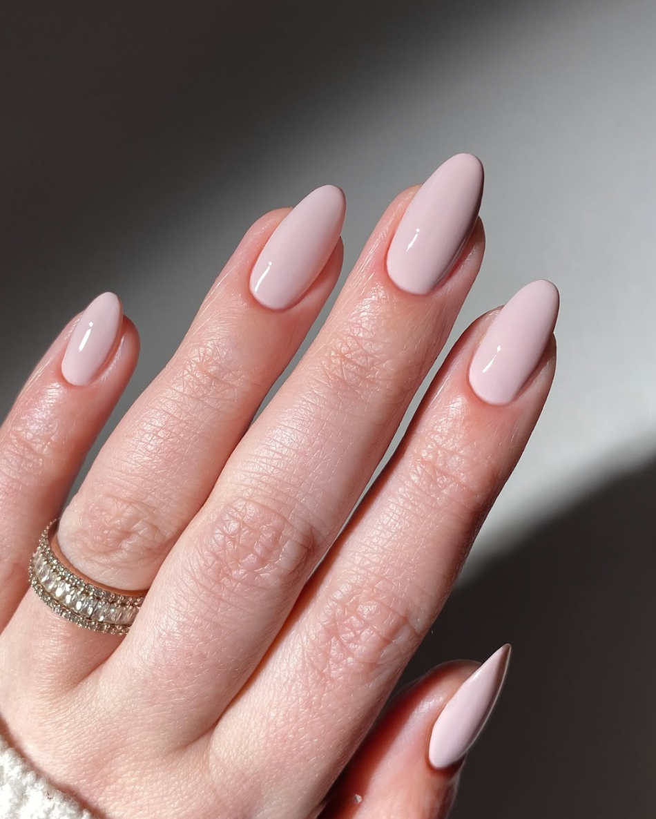 Elegant Nude Pink Almond Nails